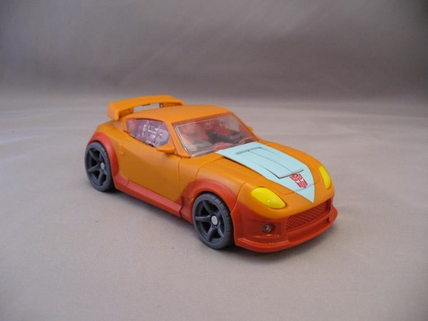 Transformers Generations GDO Wheelie Video Review  Images  (12 of 26)